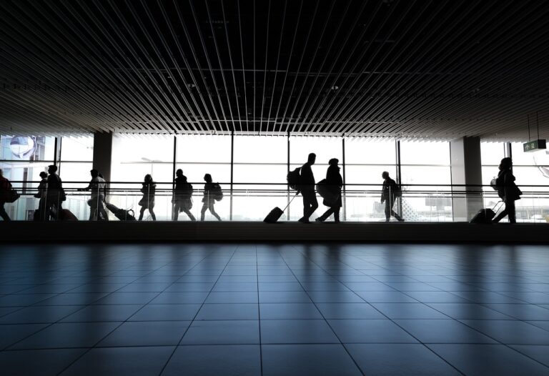 Transport Nasze podróże Lotniskowe transfery