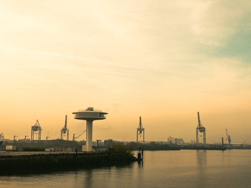 Kowno, architektura, port, muzeum